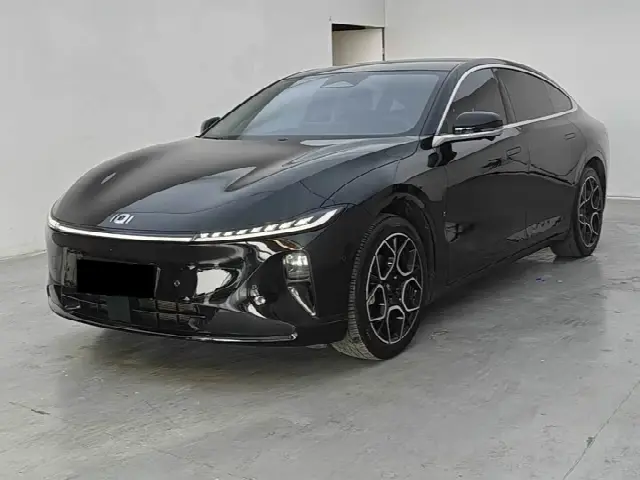 Changan Qiyuan (Nevo) A07 2024, 33 000 км
