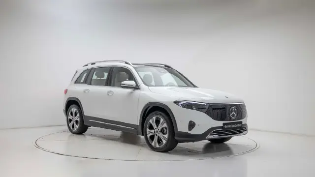Mercedes-Benz EQB 2022, 23 057 км