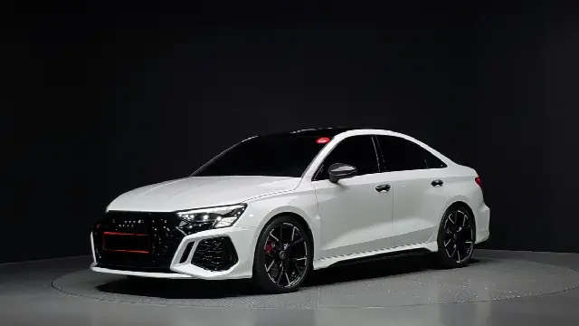 Audi RS 3 2023, 10 953 км