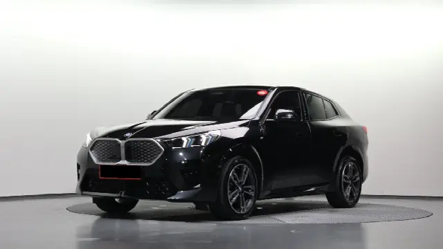 BMW iX2 2025, 22 139 км