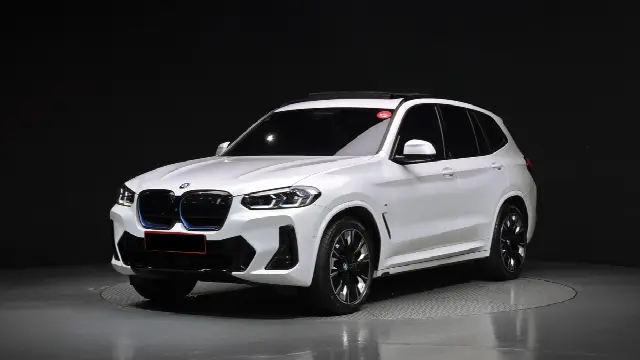 BMW iX3 2021, 59 953 км