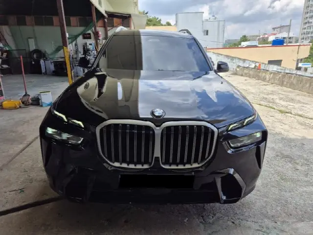 BMW X7 — фото из объявления