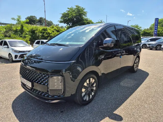 Hyundai Staria 2021, 48 080 км
