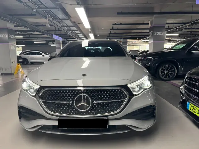 Mercedes-Benz E-Class 2024, 67 664 км