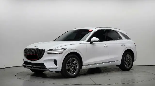 Genesis GV70 2021, 26 281 км