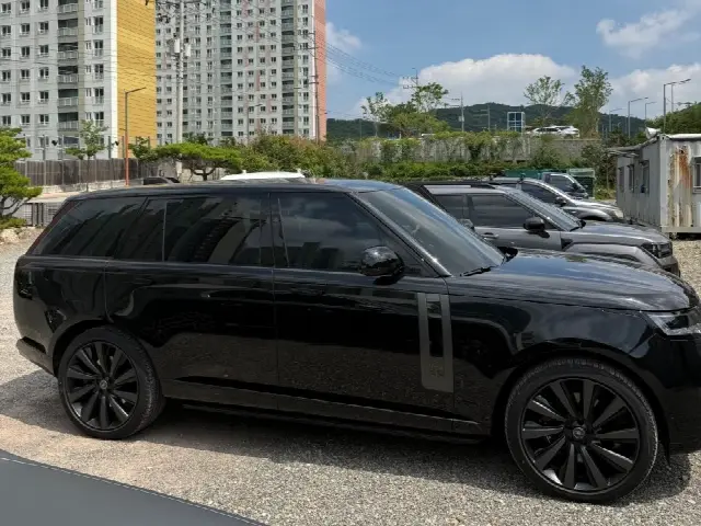 Land Rover Range Rover 2022, 30 000 км