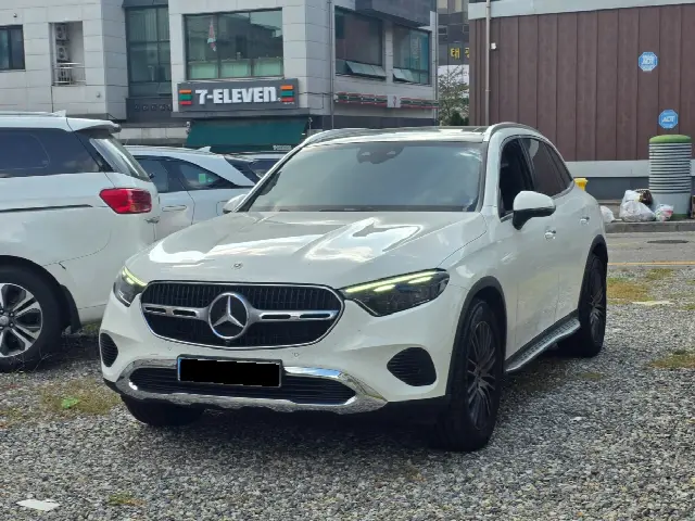 Mercedes-Benz GLC-Class 2023, 9 737 км