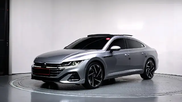 Volkswagen Arteon 2018, 75 892 км