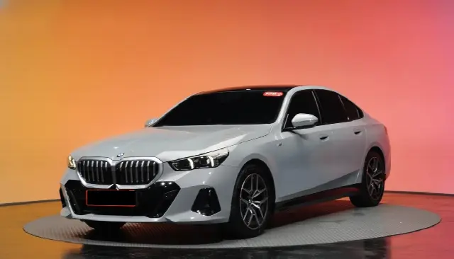 BMW 5 Series 2023, 13 331 км