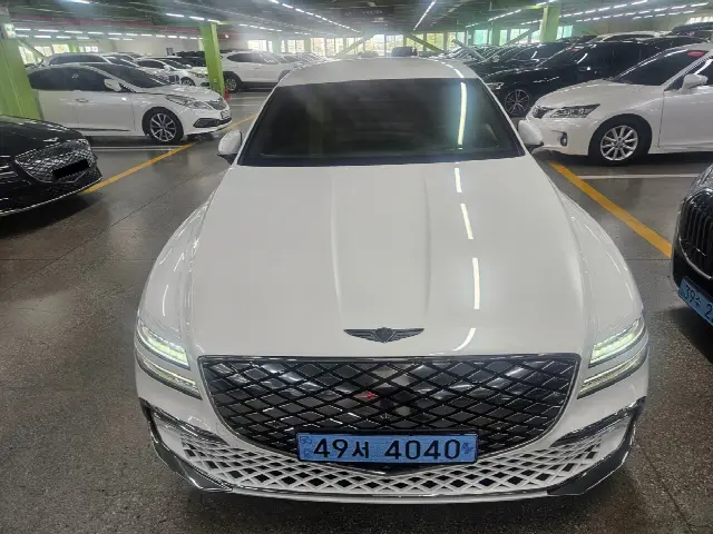 Genesis G80 2021, 12 211 км