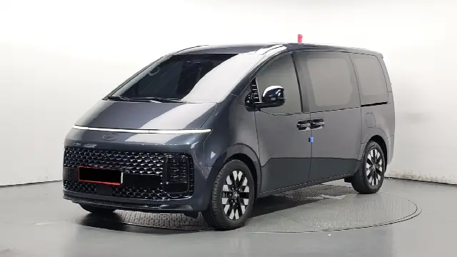 Hyundai Staria 2021, 37 606 км