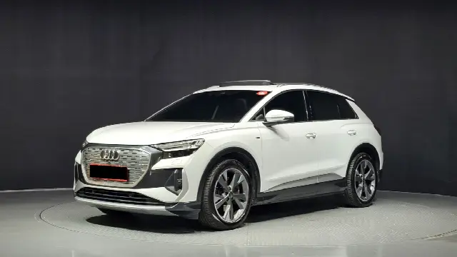 Audi Q4 e-tron 2022, 55 367 км