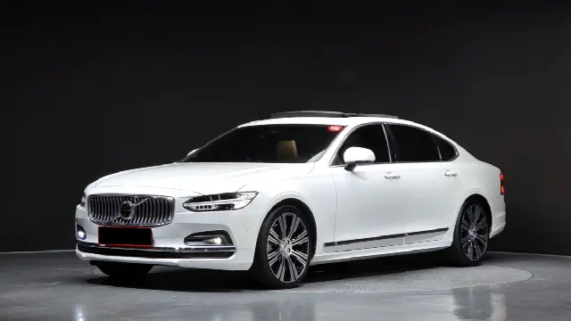 Volvo S90 2016, 96 395 км