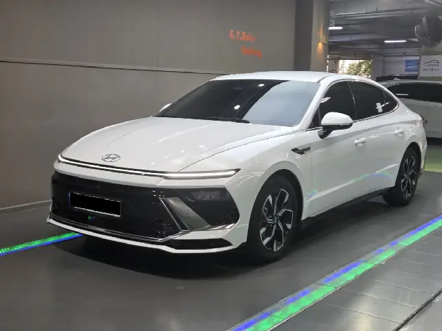 Hyundai Sonata 2023, 18 014 км