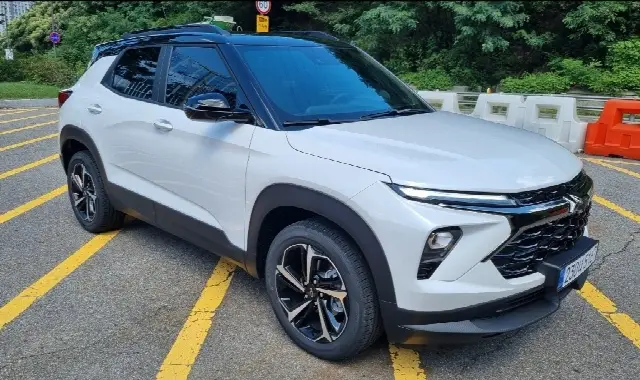 Chevrolet Trailblazer 2023, новый