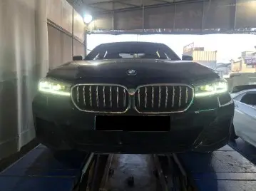 BMW 5 Series 2017, 75 412 км