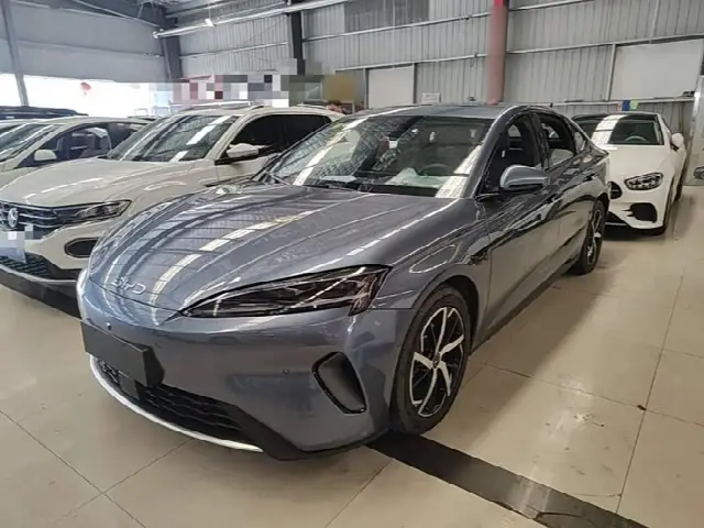 BYD Seal 07 DM-i Hybrid 2026, новый