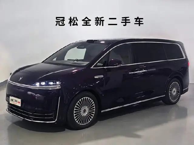 Luxeed V9 2026, новый