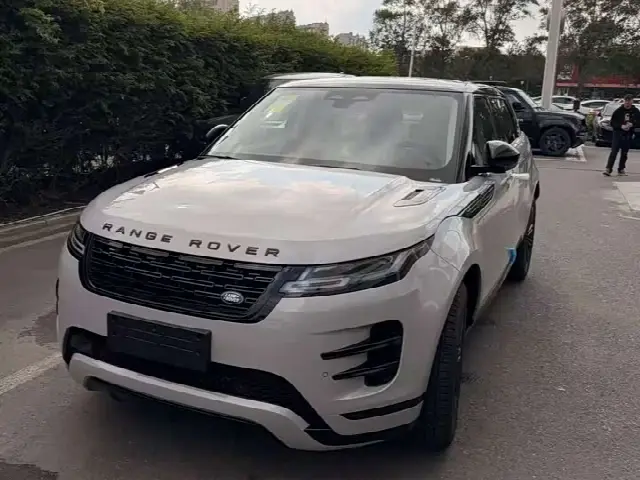 Land Rover Range Rover Evoque L 2026, новый