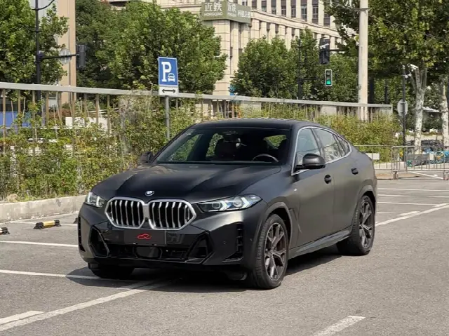 BMW X6 2023, новый