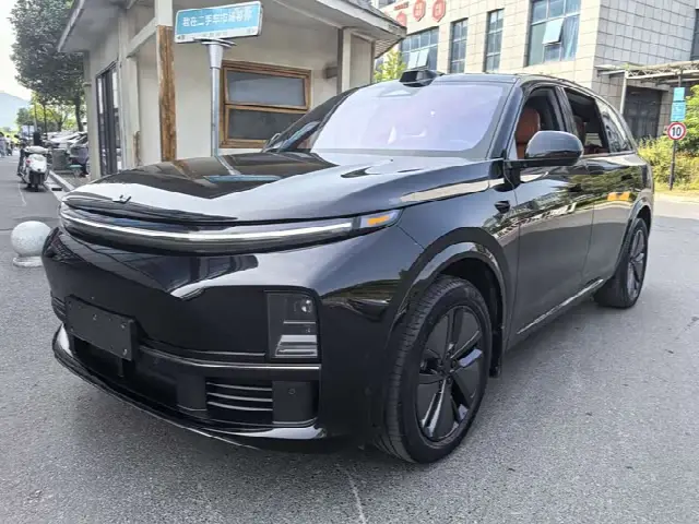 LiXiang L7 2024, 65 000 км