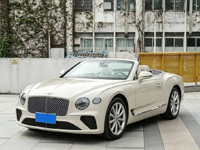 Bentley Continental GT 2022, 8 000 км