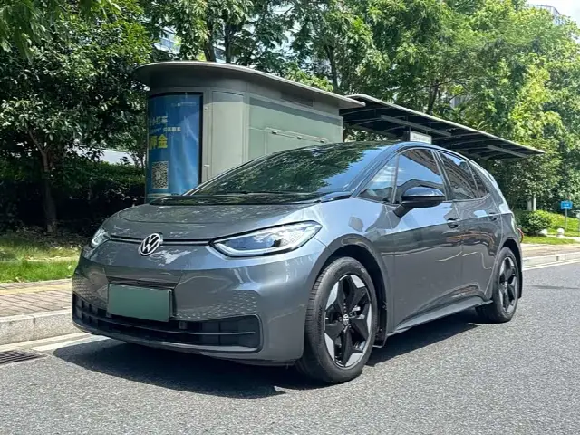 Volkswagen ID.3 2025, новый