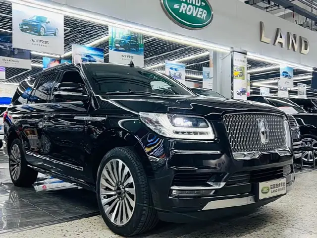Lincoln Navigator 2020, 40 000 км