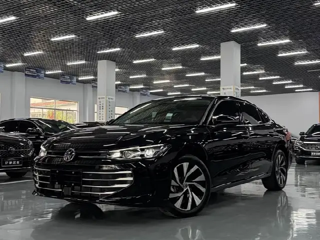 Volkswagen Passat 2025, новый