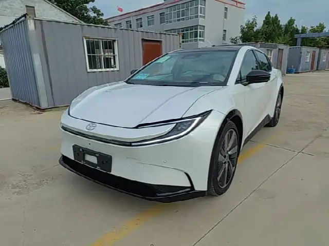 Toyota bZ5 2025, новый
