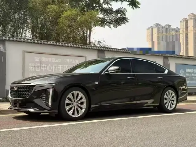 Cadillac CT6 — фото из объявления