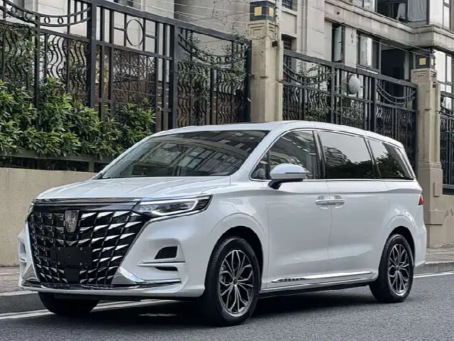 Roewe iMax 8 EV 2022, новый