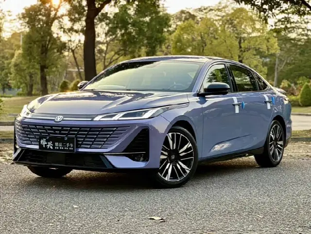 Changan Eado Plus 2026, новый