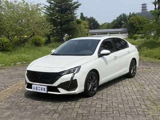 Peugeot 408 2022, 60 000 км