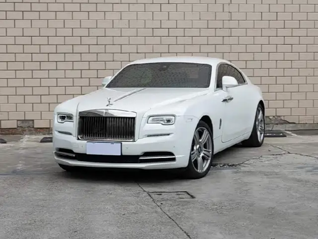 Rolls-Royce Wraith 2018, 10 000 км