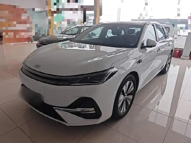 Geely Galaxy A7 2025, новый