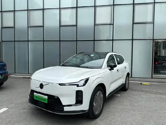 Volvo XC70 Hybrid 2027, новый
