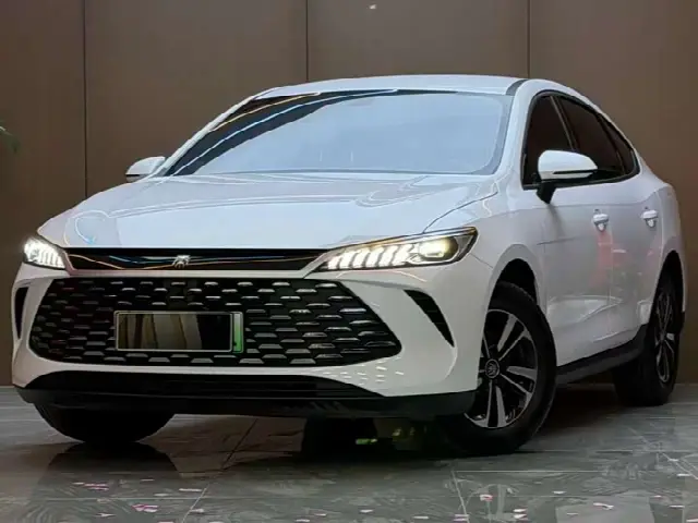 BYD Qin Plus 2025, новый