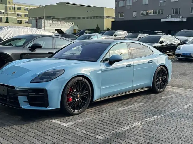 Porsche Panamera 2026, новый