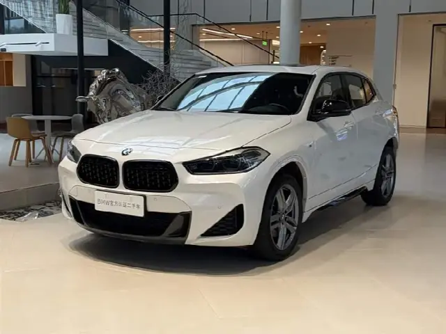 BMW X2 2023, 26 700 км
