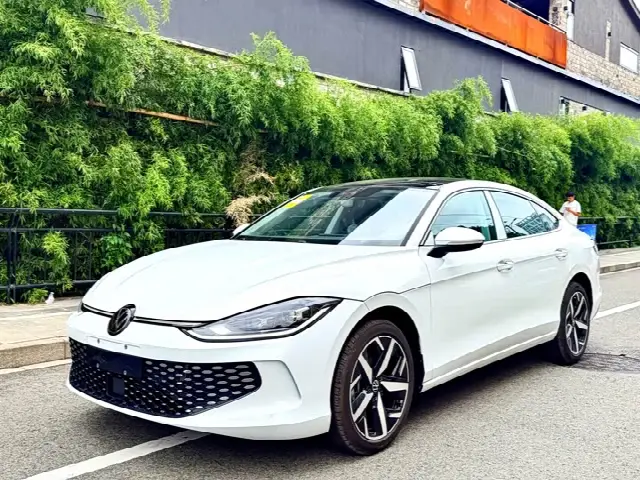 Volkswagen Lamando L 2025, новый