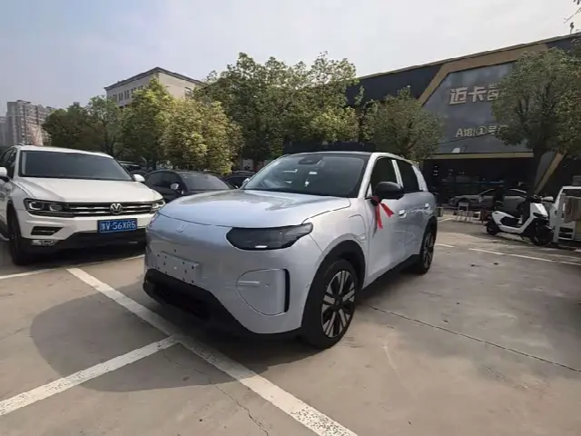 Leapmotor A10 2026, новый