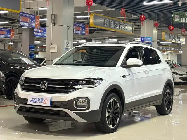 Volkswagen Tacqua 2021, 18 000 км