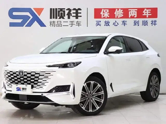 Changan UNI-K 2021, 32 900 км