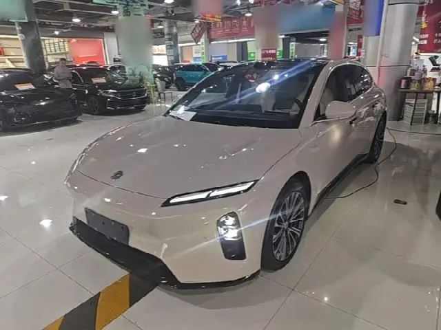 Nio ET5T 2025, 9 400 км