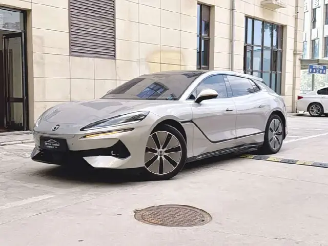 Denza Z9GT 2024, 21 500 км