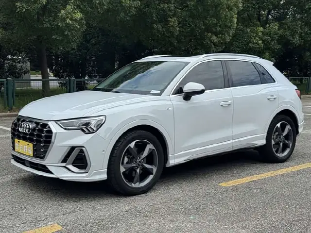 Audi Q3 2022, 48 000 км