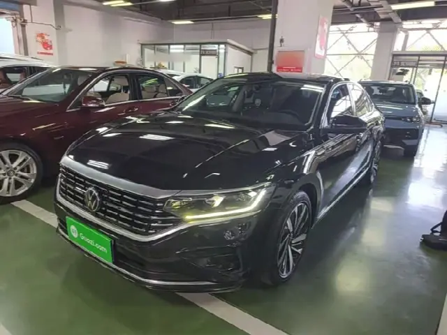 Volkswagen Passat 2022, 79 400 км