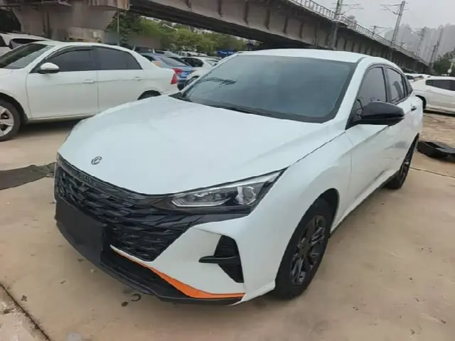 Dongfeng Aeolus Yixuan 2023, 40 500 км