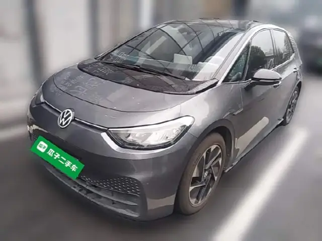 Volkswagen ID.3 2023, 79 900 км